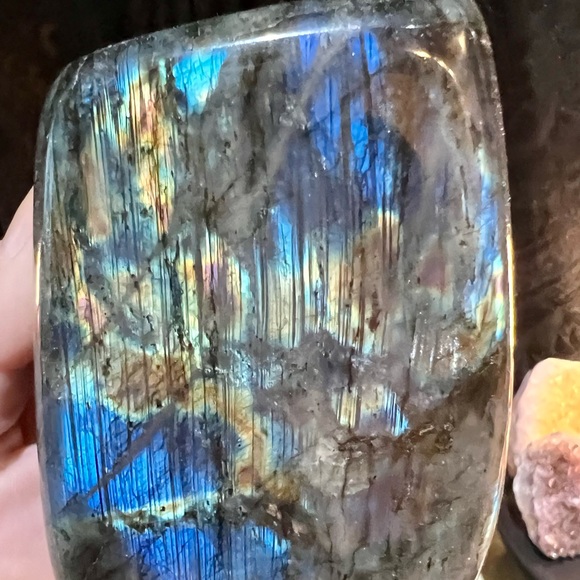 Meet your Posher, Jacqueline!! Happy you’re here! Here are some things I enjoy! - Picture 11 of 16